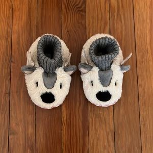 Zara reindeer slippers NWOT